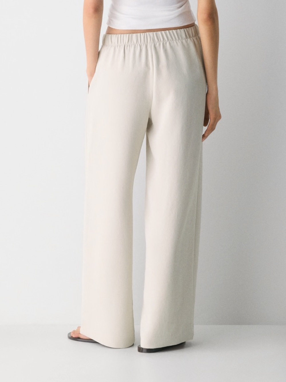 Aritzia Lodge Pants in Light Birch